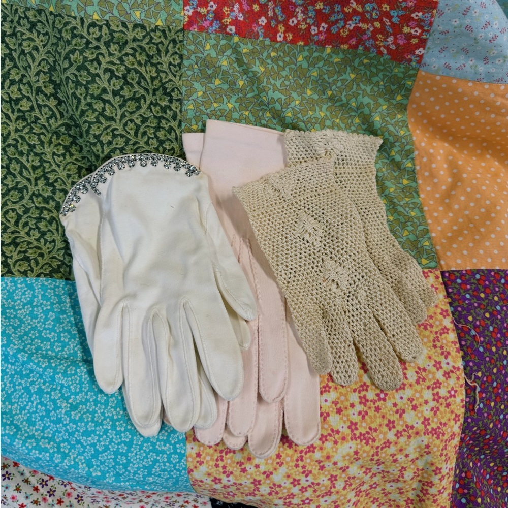 Vintage Dress Up Gloves